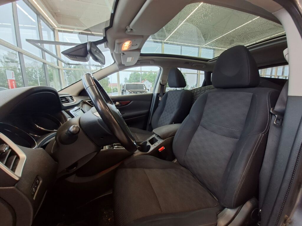 Nissan Qashqai 2016 Harmaa