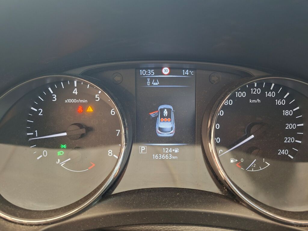 Nissan Qashqai 2016 Harmaa