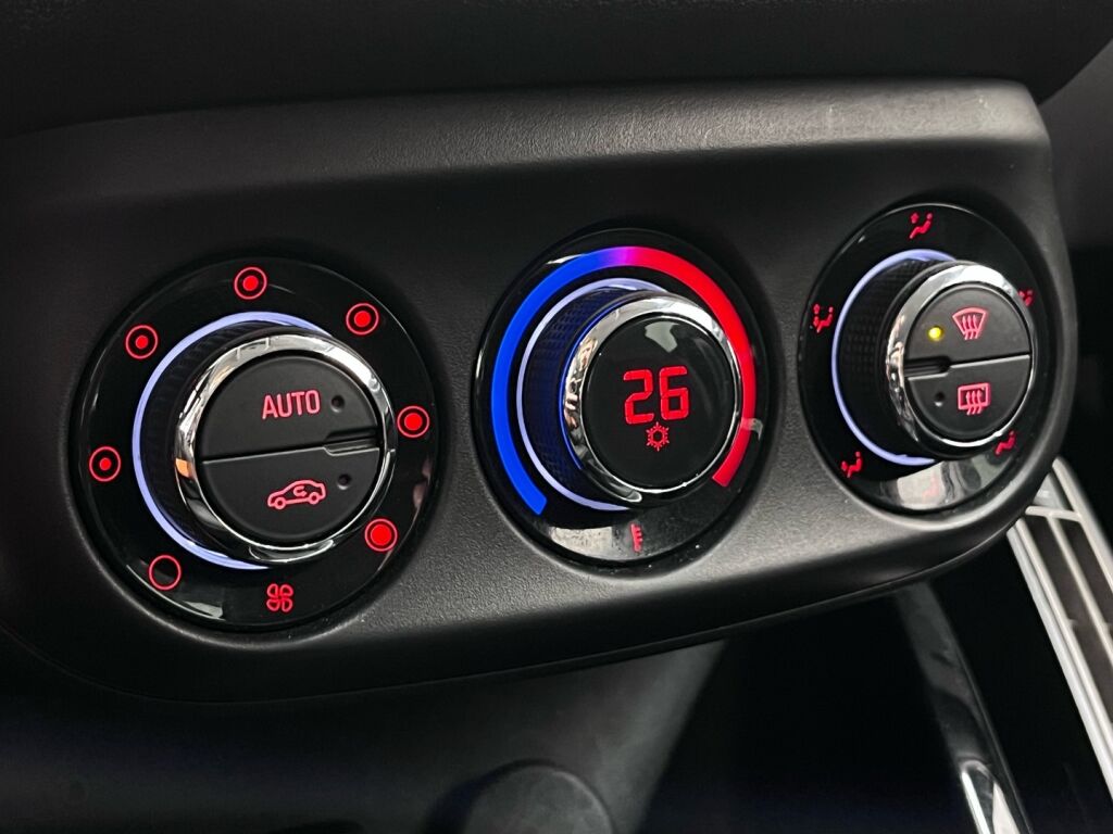 Opel Corsa 2016 Harmaa