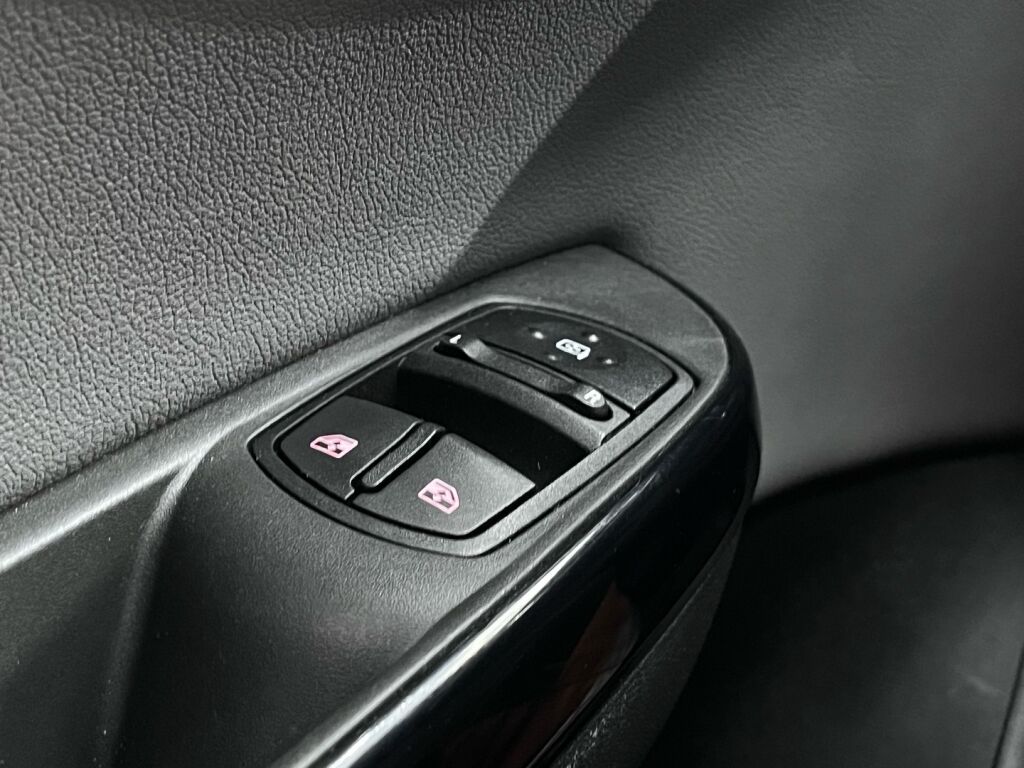 Opel Corsa 2016 Harmaa