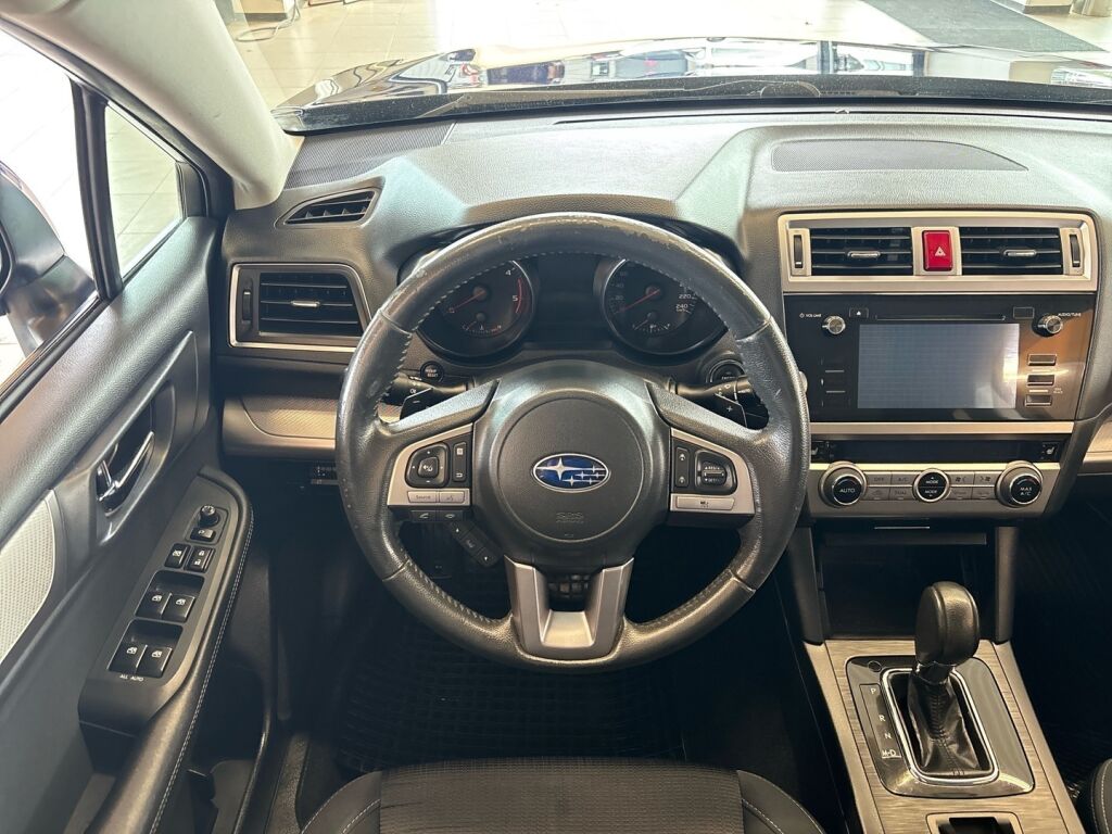 Subaru Outback 2016 Sininen