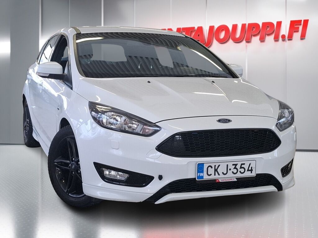 Ford Focus 2017 Valkoinen