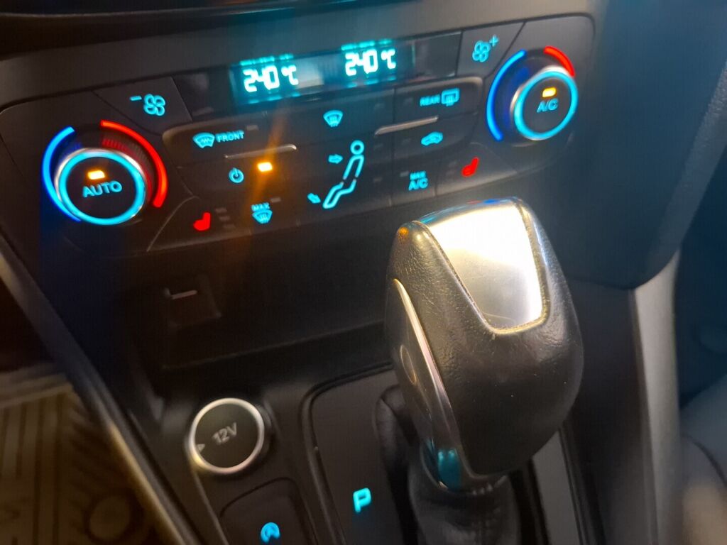 Ford Focus 2017 Valkoinen