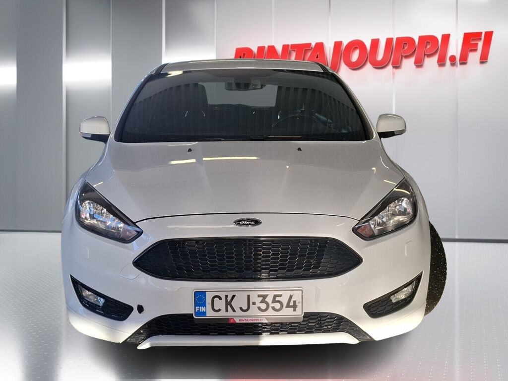 Ford Focus 2017 Valkoinen