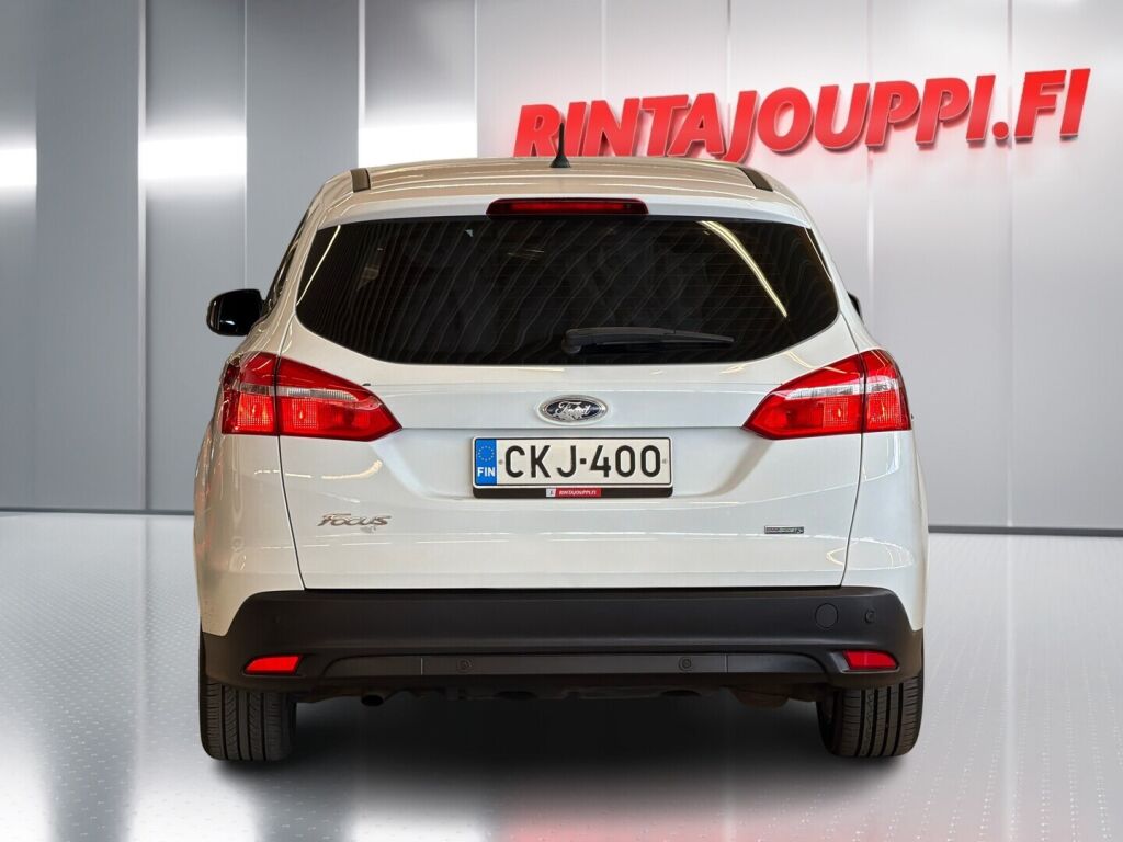 Ford Focus 2016 Valkoinen