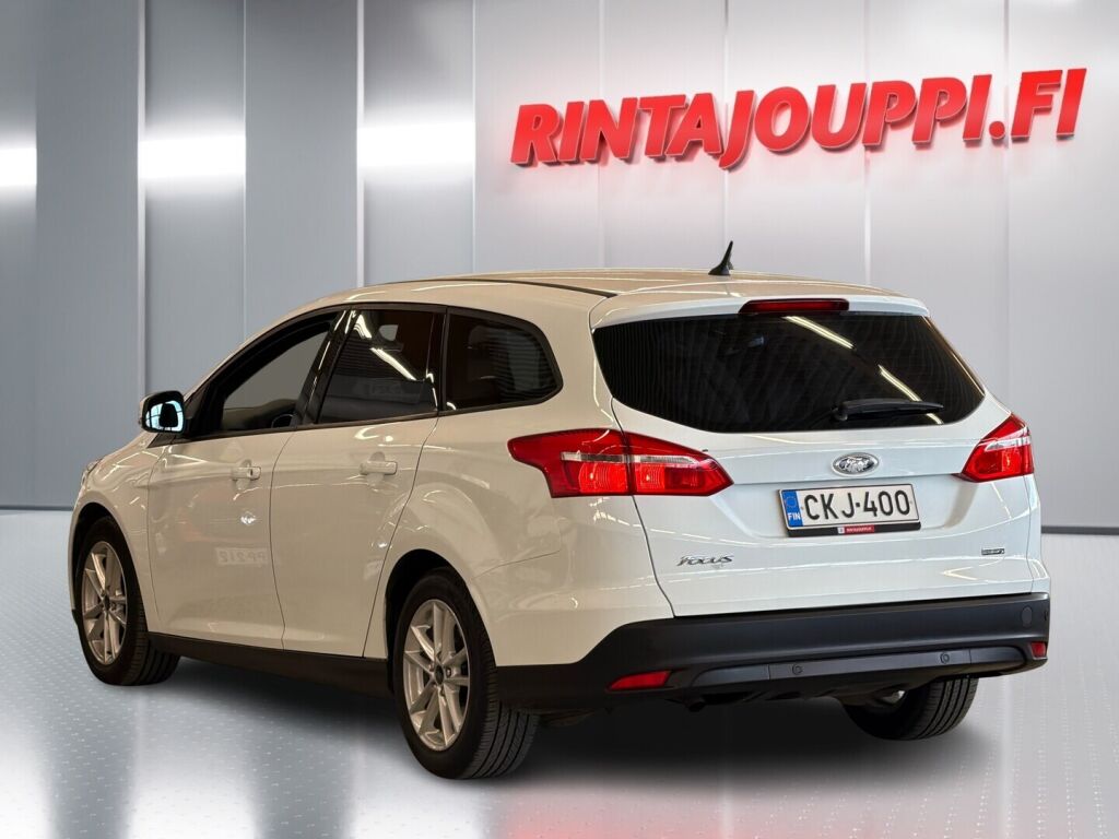 Ford Focus 2016 Valkoinen