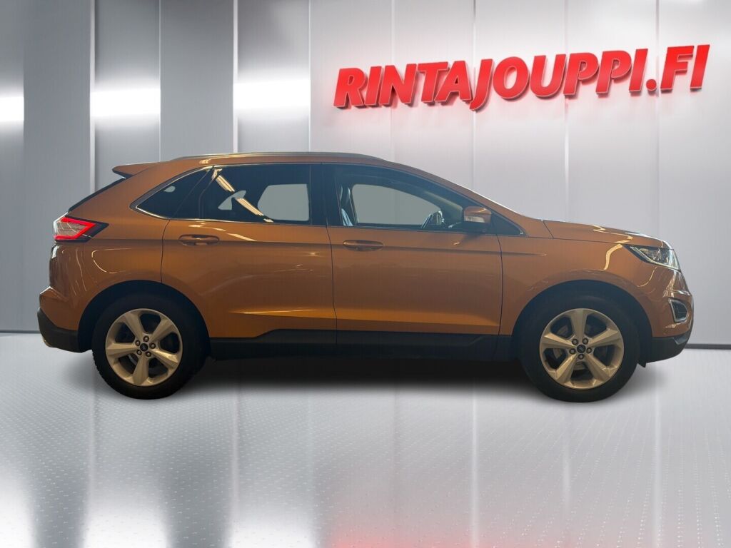 Ford Edge 2018 Punainen