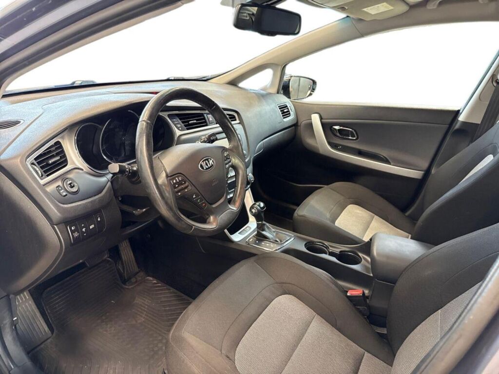Kia Ceed 2016 Sininen