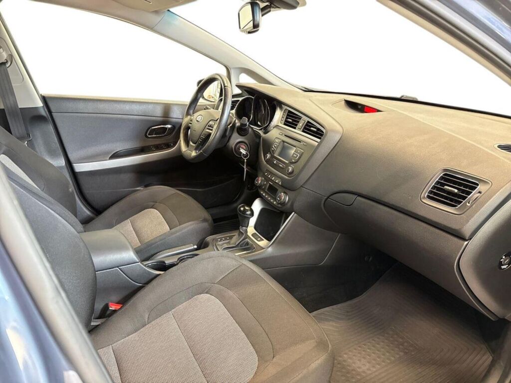 Kia Ceed 2016 Sininen
