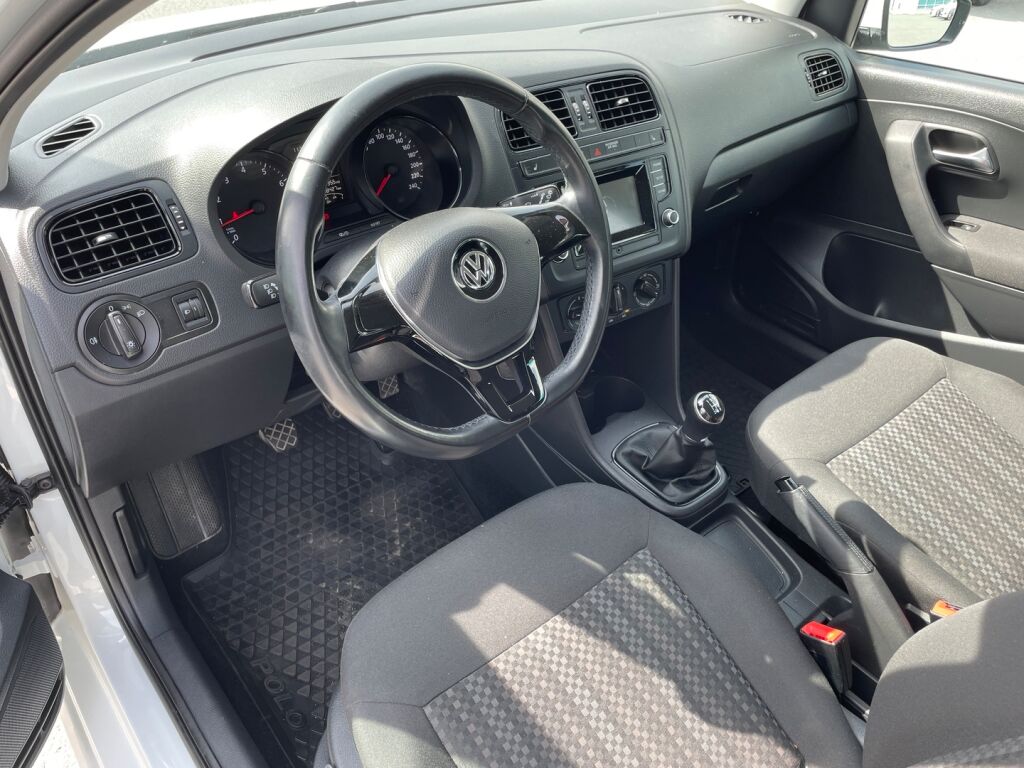 Volkswagen Polo 2017 Valkoinen