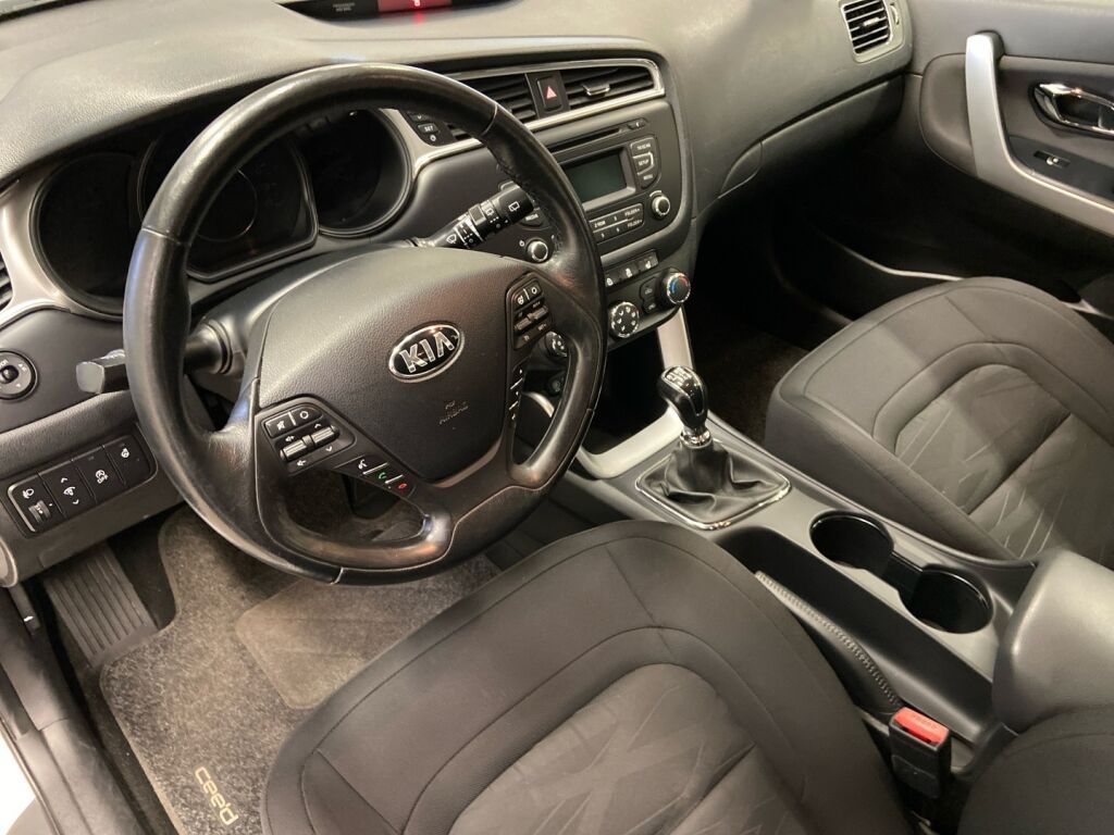 Kia CEED 2017 Valkoinen
