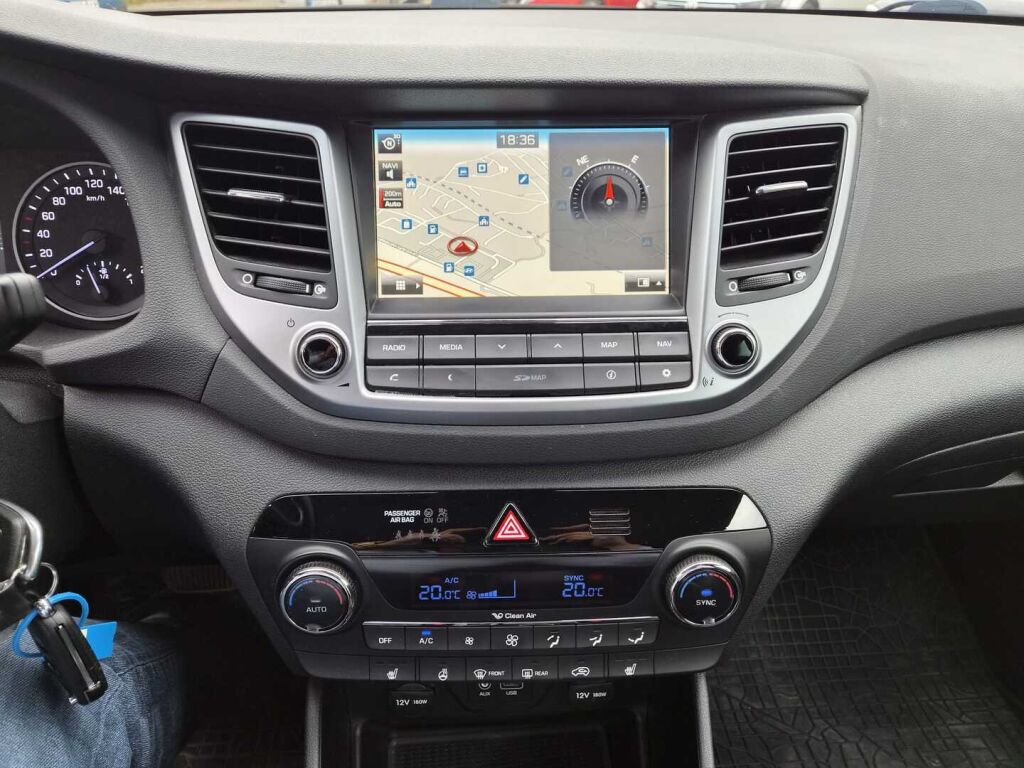 Hyundai Tucson 2017 Ruskea (beige)