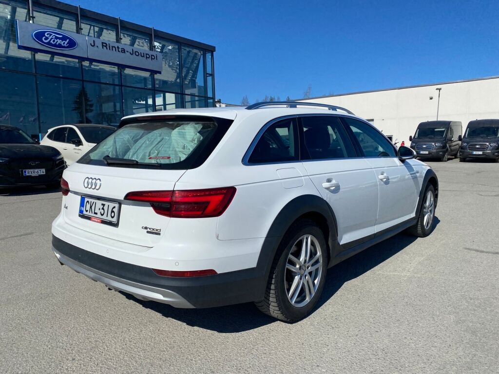 Audi A4 allroad quattro 2016 