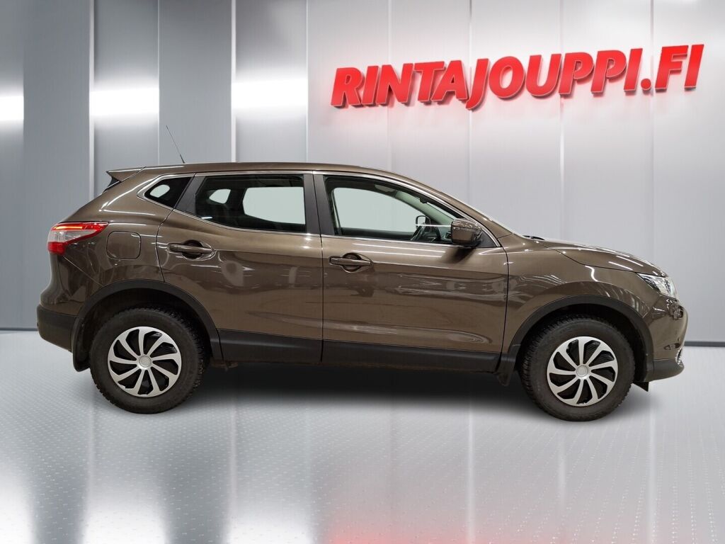 Nissan Qashqai 2017 Ruskea (beige)