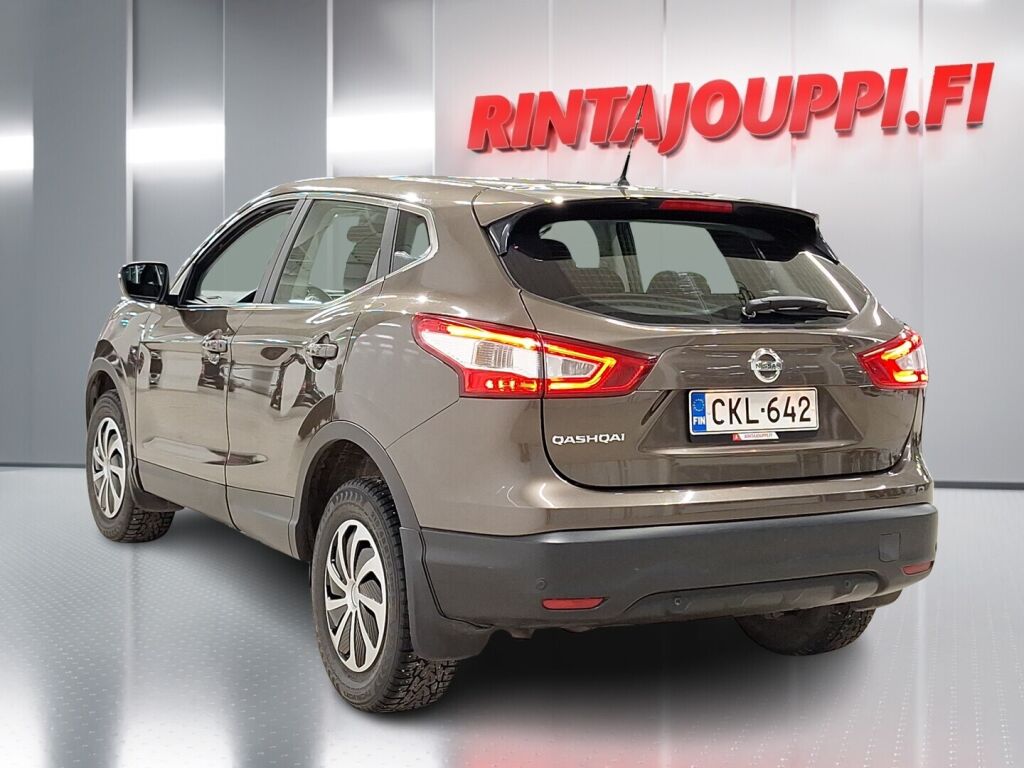 Nissan Qashqai 2017 Ruskea (beige)