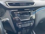 Nissan Qashqai 2017 Punainen