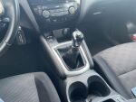 Nissan Qashqai 2017 Punainen