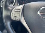 Nissan Qashqai 2017 Punainen