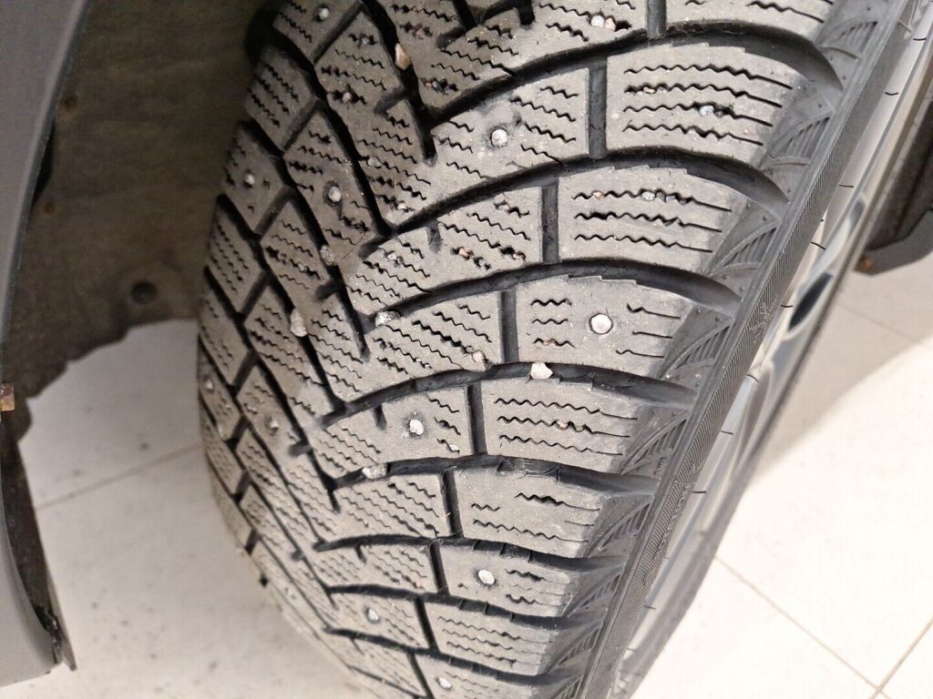 Mini Countryman 2011 Musta