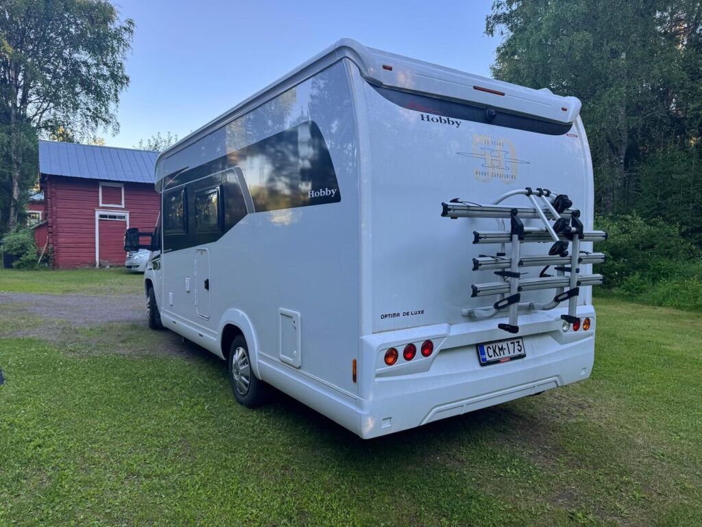 Hobby OPTIMA ONTOUR T65 FL 2017 Valkoinen
