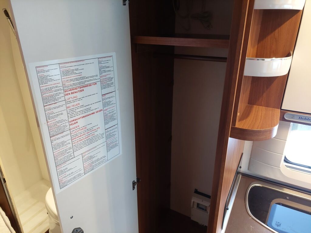 Hobby OPTIMA DE LUXE T65 FL 2017 Valkoinen