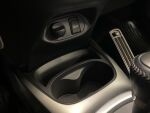 Toyota Yaris 2016 Musta