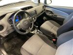 Toyota Yaris 2016 Musta