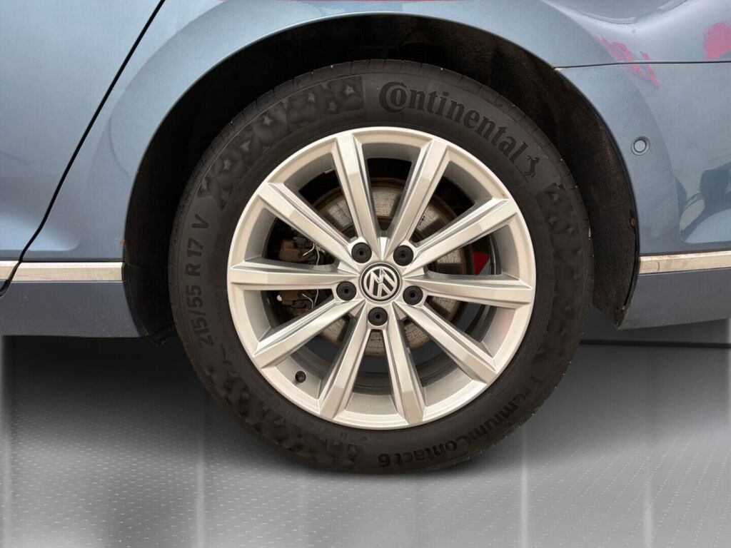 Volkswagen Passat 2017 Sininen