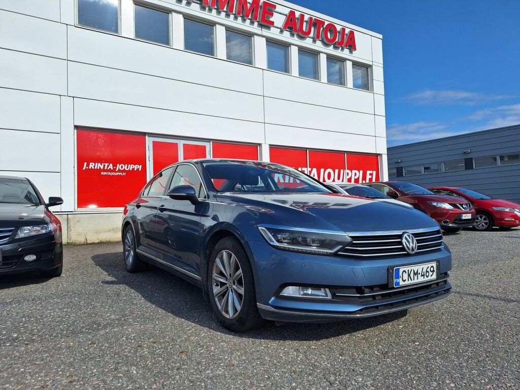 Volkswagen Passat 2017 Sininen