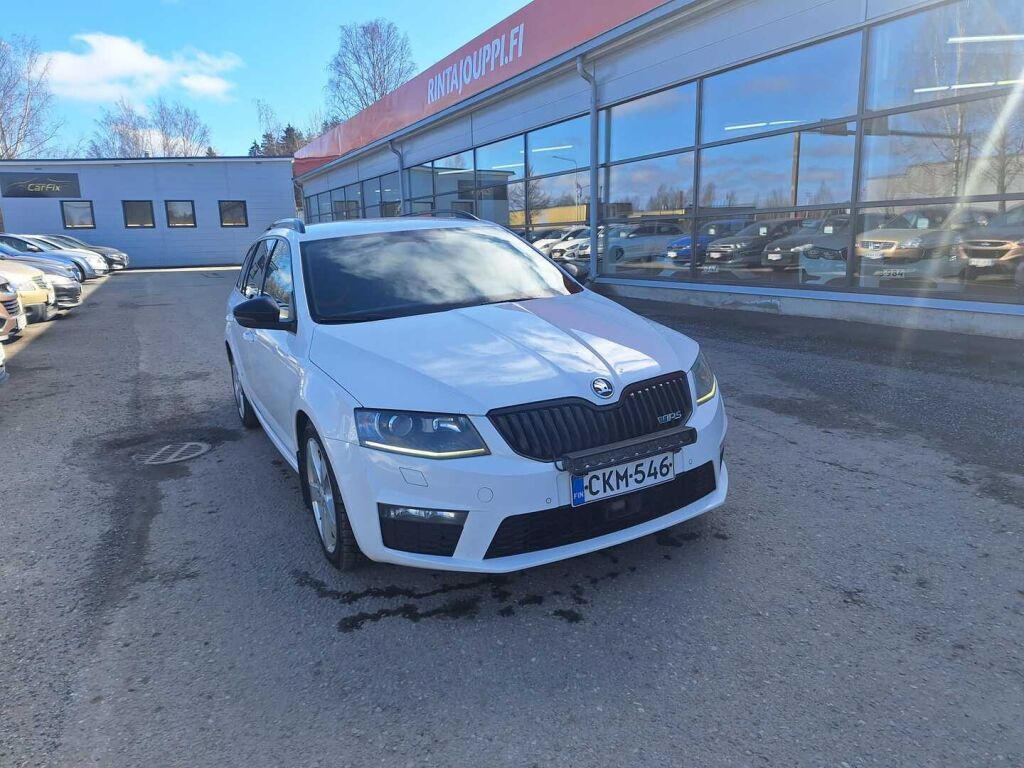 Skoda Octavia 2016 Valkoinen