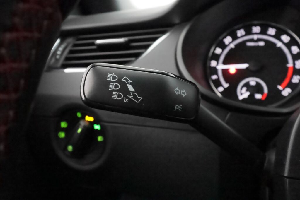 Skoda Octavia 2017 Valkoinen