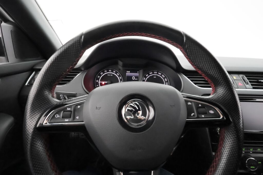 Skoda Octavia 2017 Valkoinen