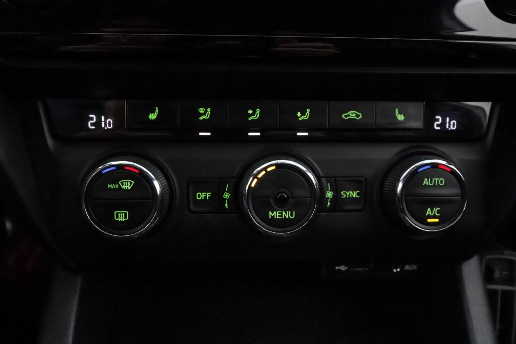 Skoda Octavia 2017 Valkoinen