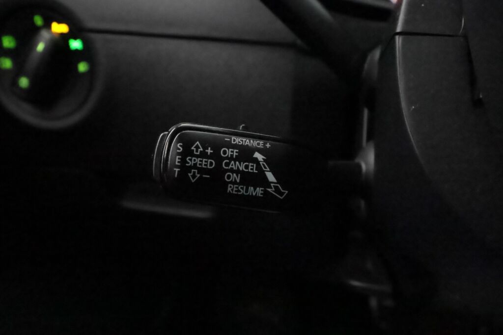 Skoda Octavia 2017 Valkoinen