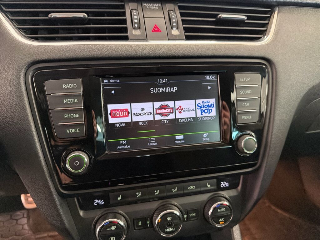 Skoda Octavia 2017 Ruskea (beige)