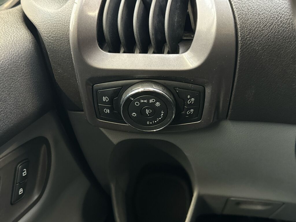 Ford Transit Custom 2016 Valkoinen