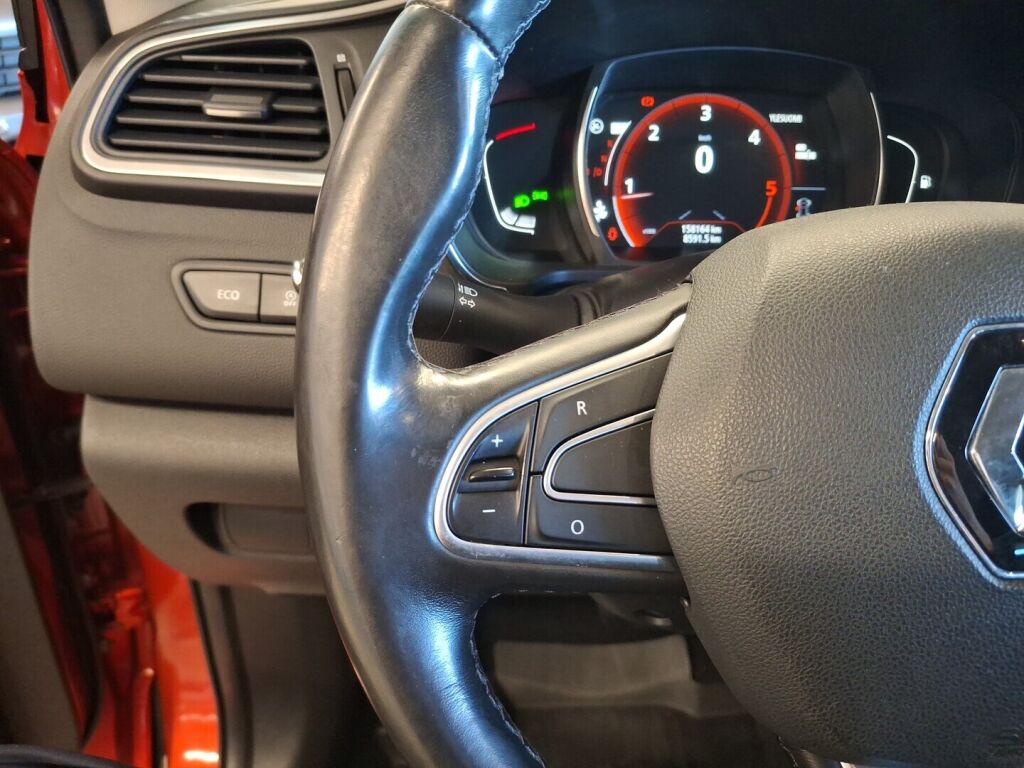 Renault Kadjar 2017 Punainen