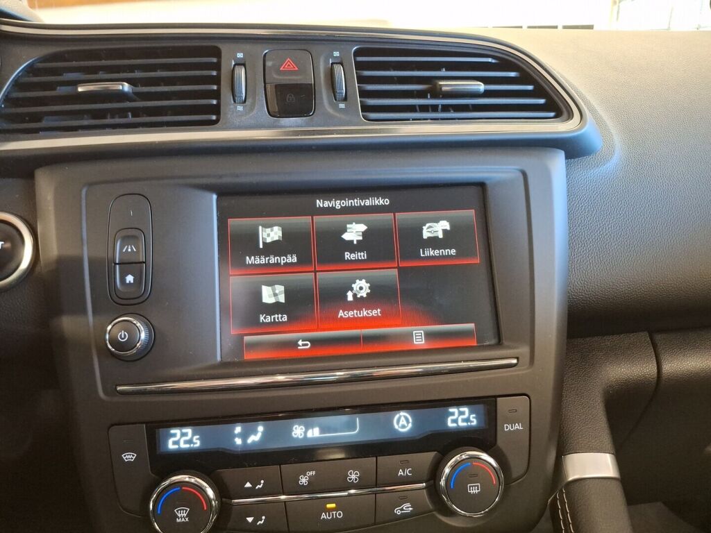 Renault Kadjar 2017 Punainen