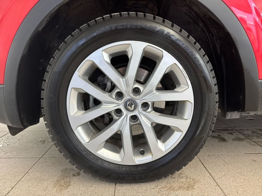 Renault Kadjar 2017 Punainen