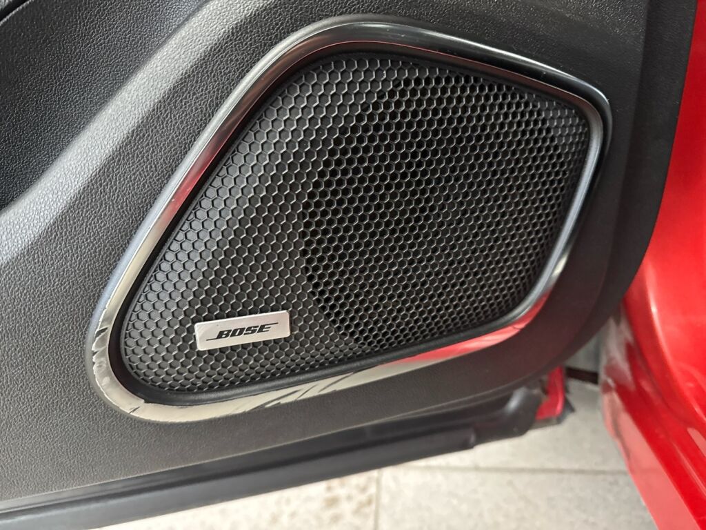 Renault Kadjar 2017 Punainen