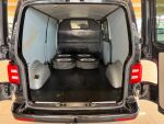 Volkswagen Transporter 2017 Musta