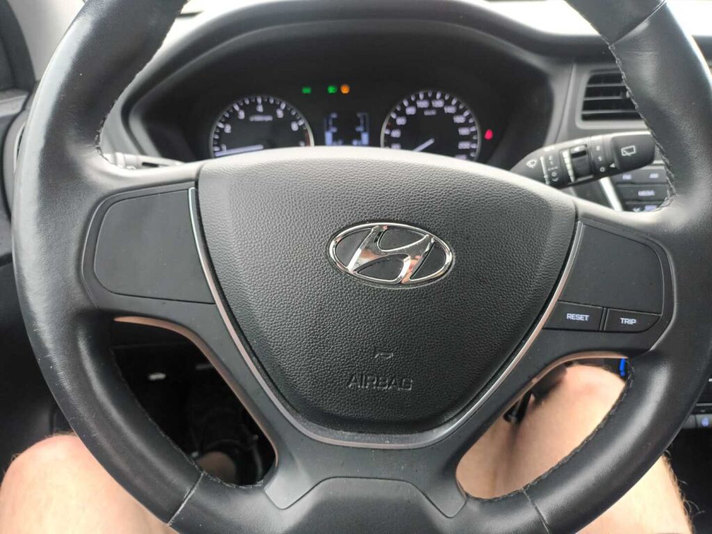 Hyundai i20 5d 2016 Valkoinen