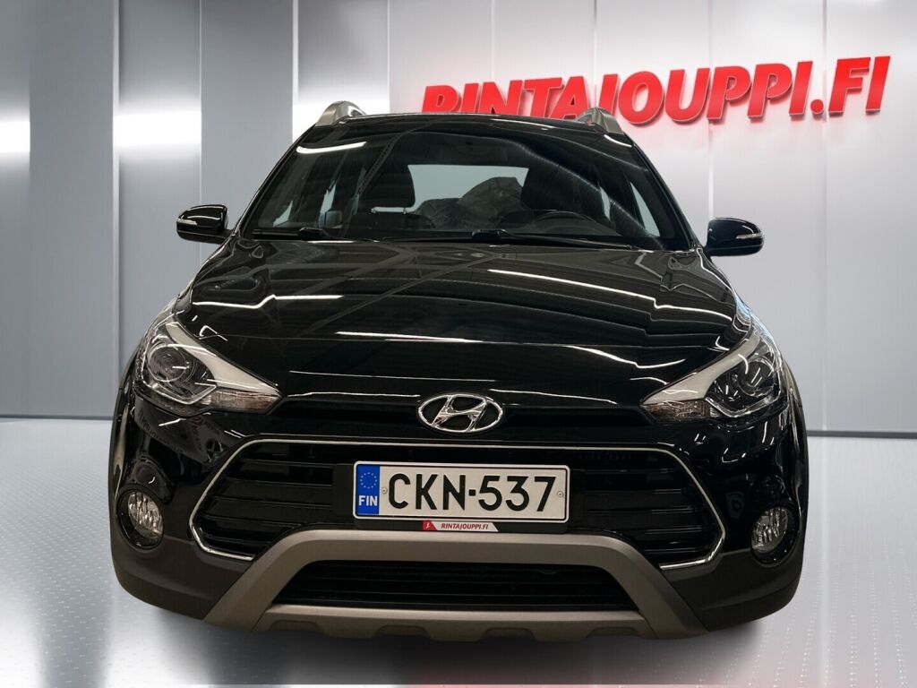 Hyundai i20 Active 2018 Musta