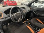 Hyundai i20 Active 2018 Musta