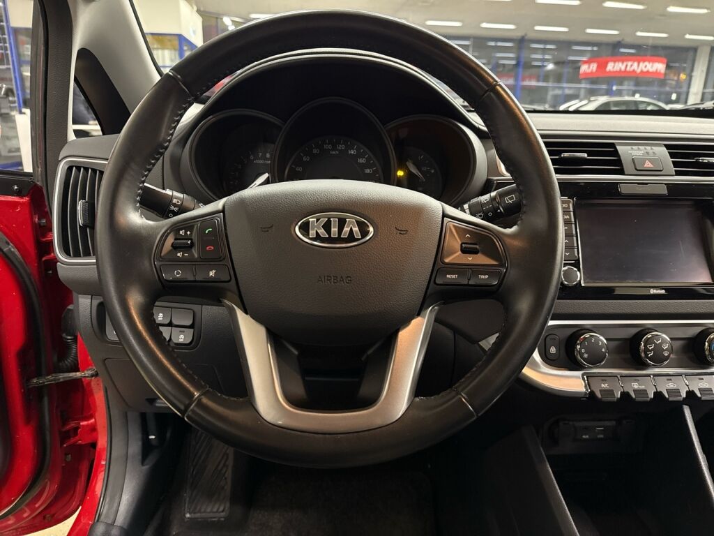 Kia Rio 2017 Punainen