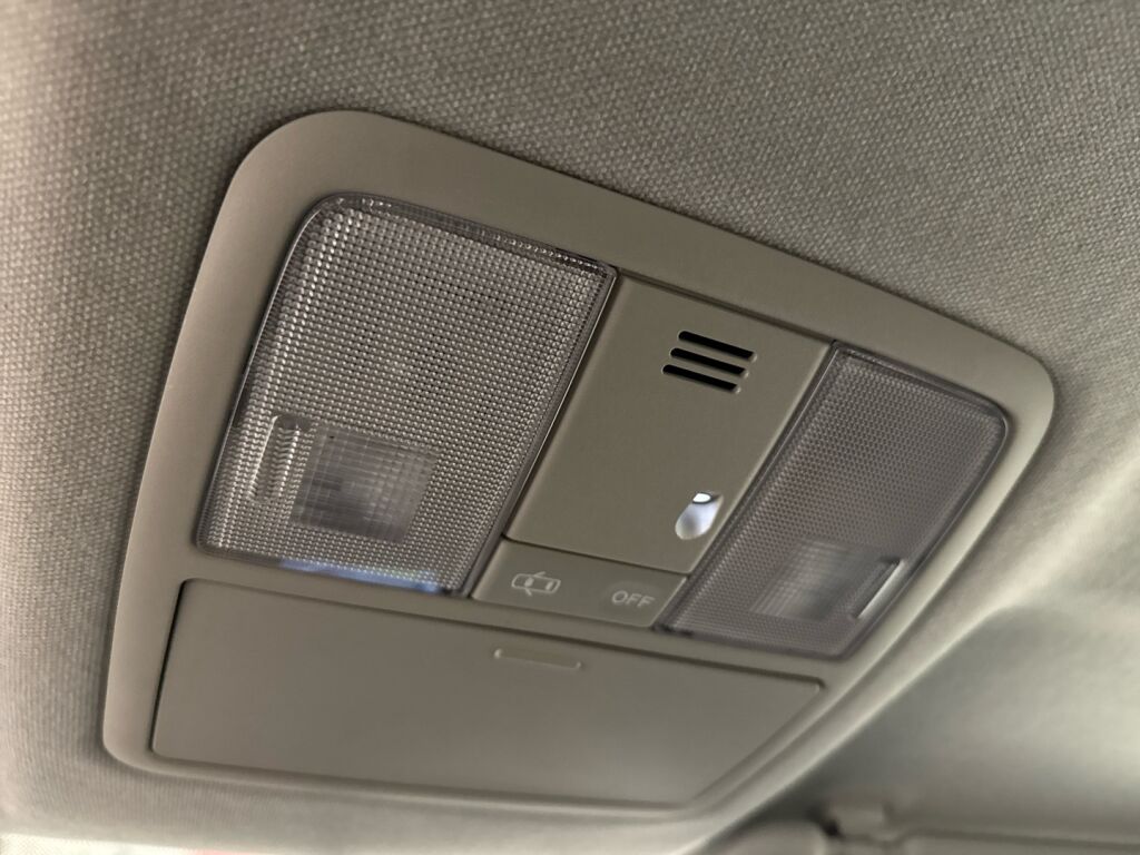 Toyota Auris 2016 Harmaa