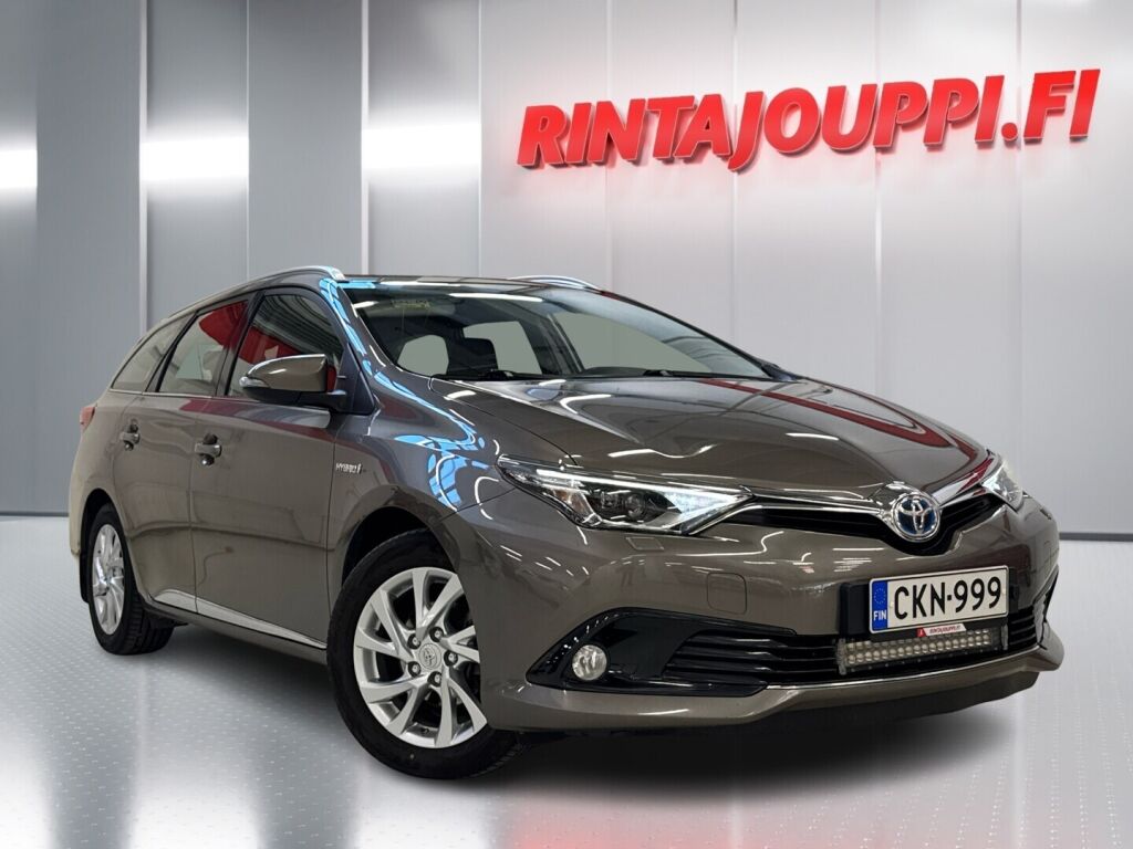 Toyota Auris 2016 Harmaa