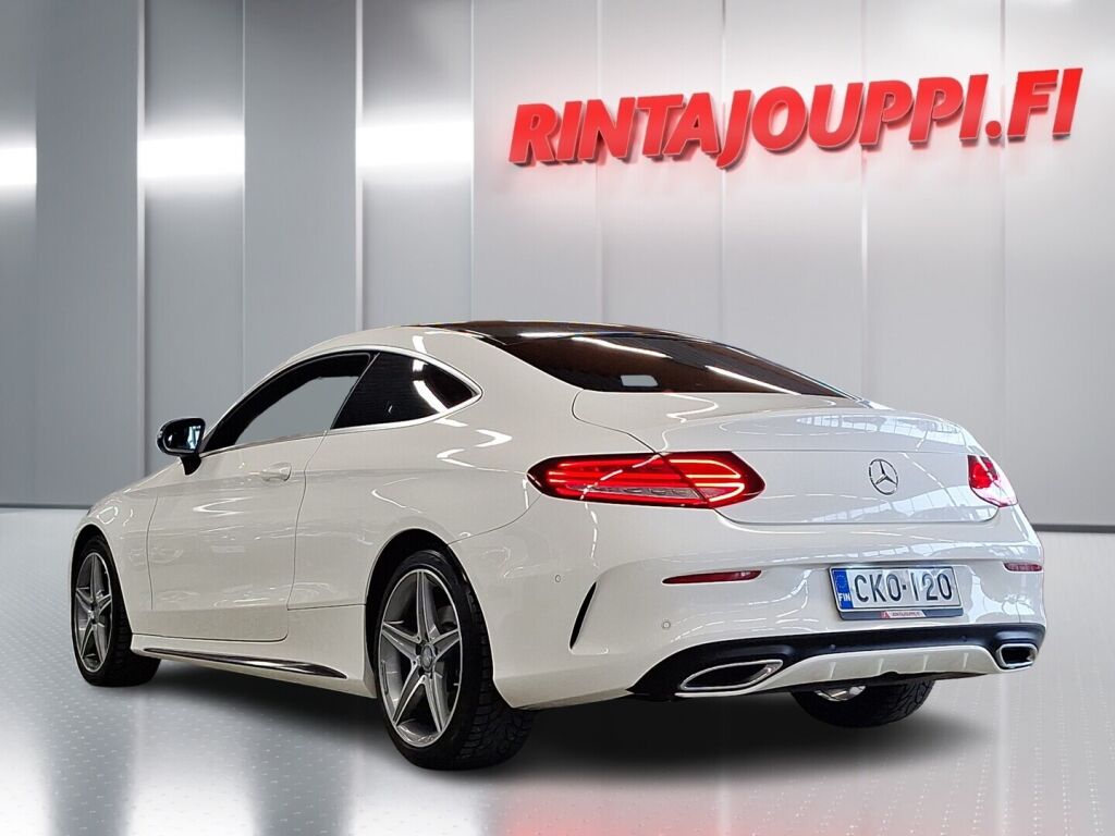 Mercedes-Benz C 2016 Valkoinen