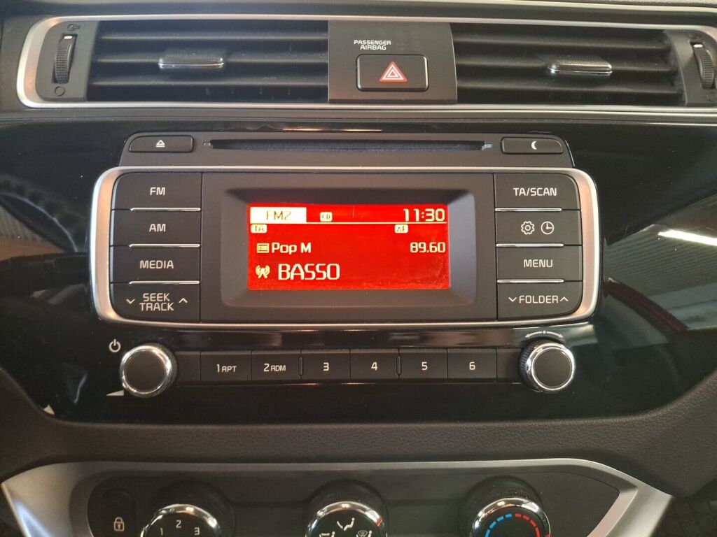 Kia Rio 2017 Punainen