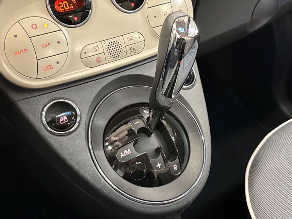 Fiat 500 2016 Musta